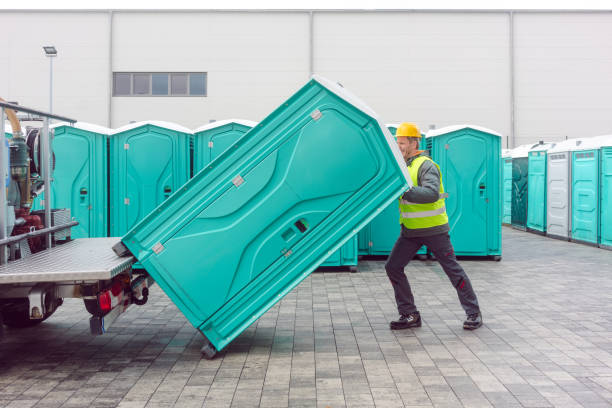 Portable Toilet Options We Offer in Ainaloa, HI